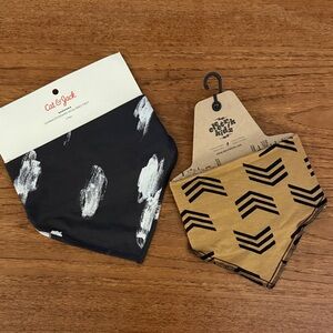 Cat & Jack and 🇨🇦 Made Electrik Kidz Black and Brown Bib Set